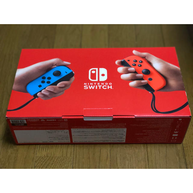 Nintendo Switch 本体(ニンテンドースイッチ)ネオンブルー/レッド