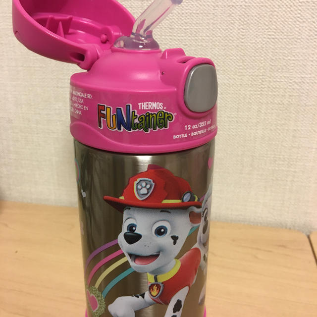 THERMOS(サーモス)の廃番柄❤️サーモス　ストローマグ　ピンク　パウパト　レインボー柄 キッズ/ベビー/マタニティの授乳/お食事用品(水筒)の商品写真