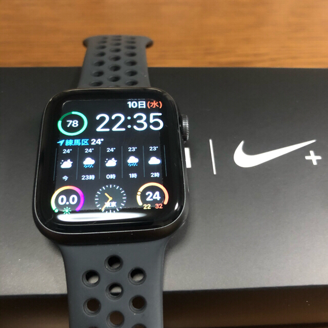 Apple Watch - アップルウォッチ 4 ナイキ GPSモデル 44mm 状態◎の ...