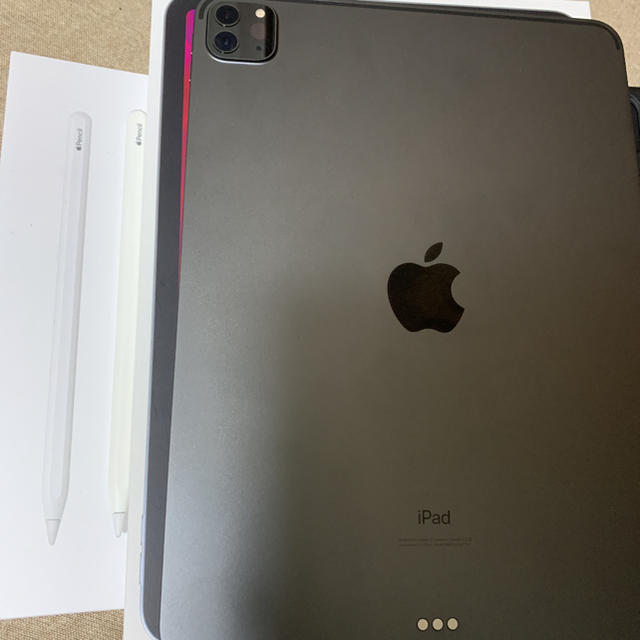 iPad(アイパッド)のiPad pro 11インチ128GB WiFiモデル　Apple pencil スマホ/家電/カメラのPC/タブレット(タブレット)の商品写真