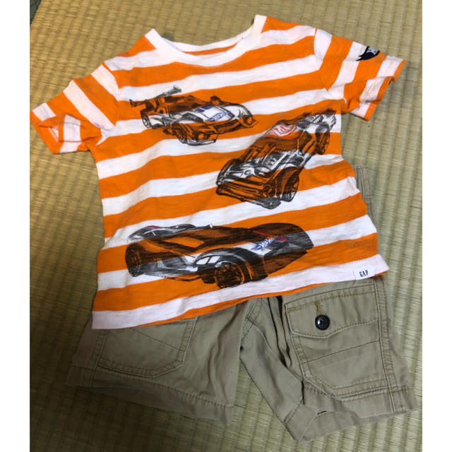 GAP Kids(ギャップキッズ)のギャップ キッズ 半袖Tシャツ ショートパンツ 100センチ 3T 上下セット キッズ/ベビー/マタニティのキッズ服男の子用(90cm~)(Tシャツ/カットソー)の商品写真