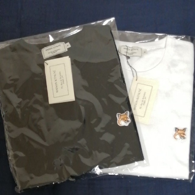MAISON KITSUNE'(メゾンキツネ)のメゾンキツネ Tシャツセット Sサイズ 2枚 新品未使用 メンズのトップス(Tシャツ/カットソー(半袖/袖なし))の商品写真