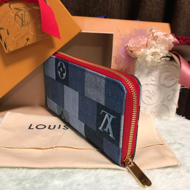 Louis Vuittonモノグラムデニム　パッチワーク長財布