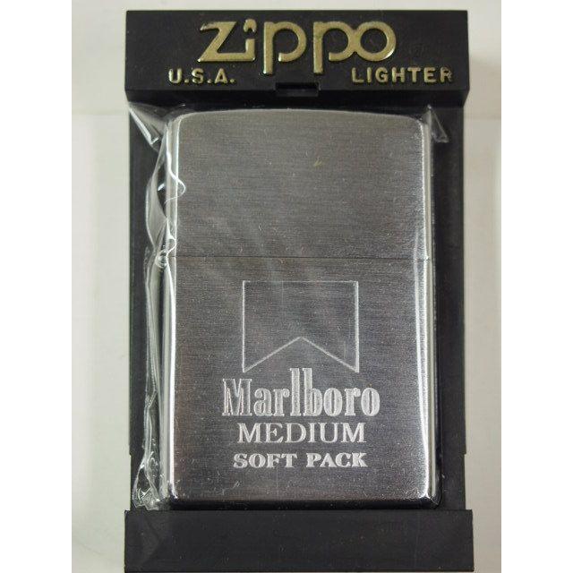 ZIPPO - 2000 Zippo Marlboro マルボロ ミディアム XVIの通販 by しん's Zippo Shop｜ジッポーならラクマ