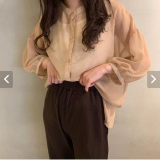 ザラ(ZARA)のシースルー5分袖ノーカラーシャツ(シャツ/ブラウス(半袖/袖なし))