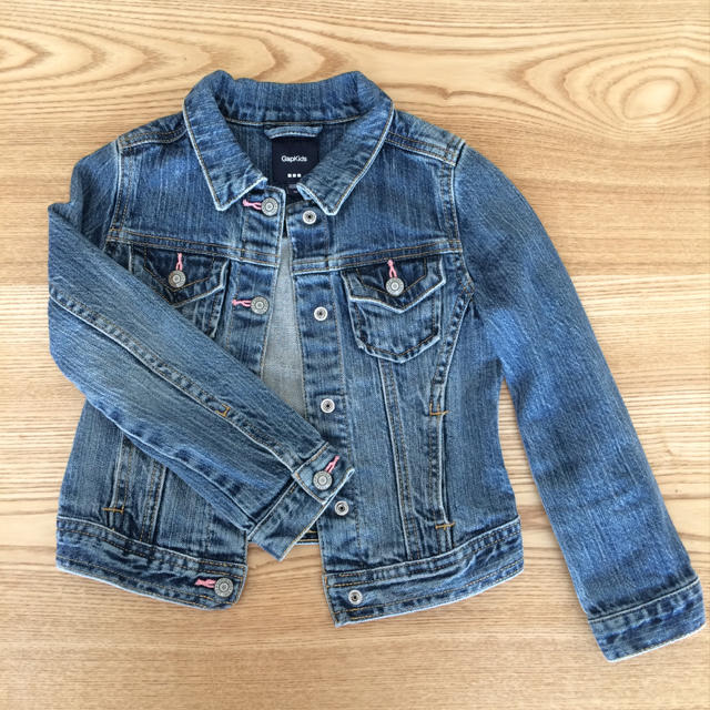 GAP Kids(ギャップキッズ)のGAP♡Gジャン キッズ/ベビー/マタニティのキッズ服女の子用(90cm~)(ジャケット/上着)の商品写真