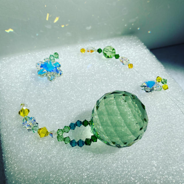 SWAROVSKI ????サンキャッチャー スワロフスキー☆窓辺に下げて部屋で????を浴びる!癒される✨の通販 by jiini サンキャッチャー モービル 飾り クリスタル