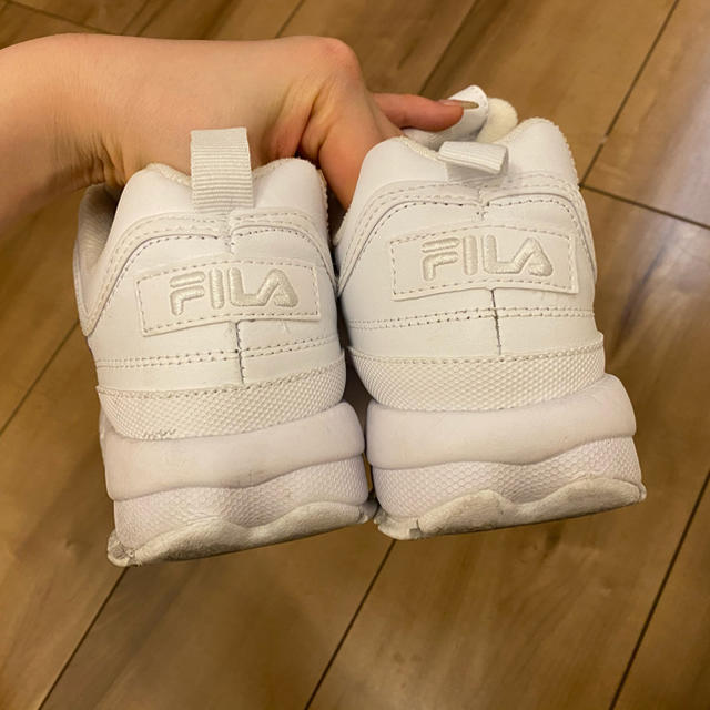 FILA スニーカー 2