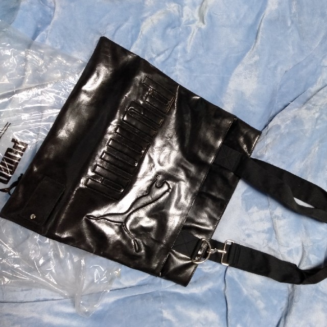 PUMA(プーマ)のPUMA ショルダーバッグ ブラック プーマ メンズのバッグ(ショルダーバッグ)の商品写真