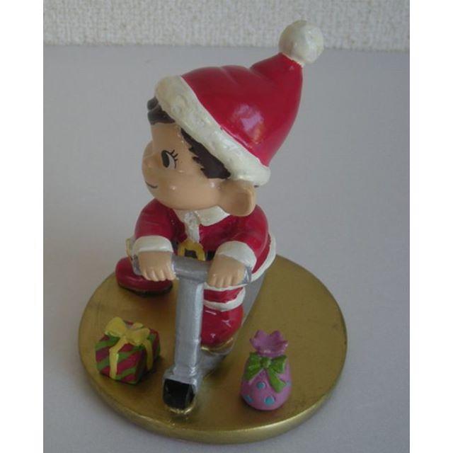 ポコちゃん サンタの贈り物 陶器製 2001年 ペコちゃんの通販 by konnkonn's shop｜ラクマ