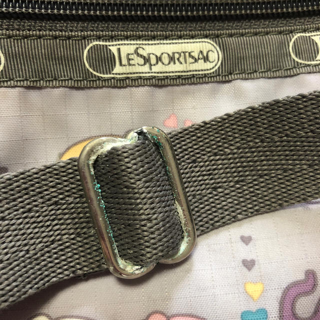 LeSportsac(レスポートサック)の値下げ レスポートサック 三段ポシェット レディースのバッグ(ボディバッグ/ウエストポーチ)の商品写真