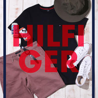 トミーヒルフィガー(TOMMY HILFIGER)のトミーヒルフィガー　ティシャツ  黒　L(Tシャツ/カットソー(半袖/袖なし))