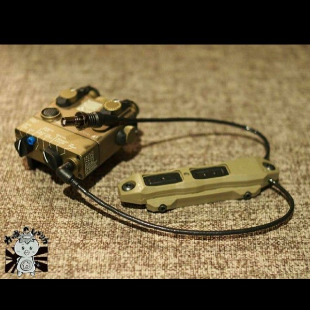 M600 レプリカ デュアルスイッチ リモートスイッチ SUREFIRE - トイガン M600 レプリカ デュアルスイッチ リモートスイッチ SUREFIRE - トイガン