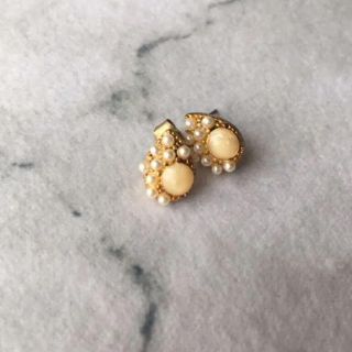 アネモネ　ピアス(ピアス)