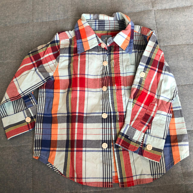 babyGAP(ベビーギャップ)のシャツ キッズ/ベビー/マタニティのベビー服(~85cm)(シャツ/カットソー)の商品写真