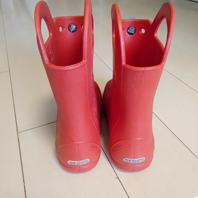 crocs(クロックス)のとつ6997様専用 キッズ/ベビー/マタニティのキッズ靴/シューズ(15cm~)(長靴/レインシューズ)の商品写真