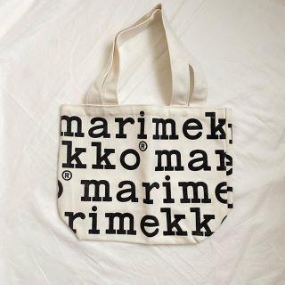 マリメッコ(marimekko)のマリメッコ　バック(トートバッグ)