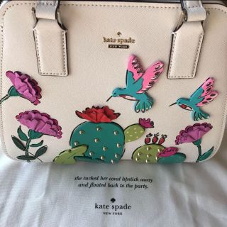 ケイトスペードニューヨーク(kate spade new york)のmsk様☆ケイトスペード 白・ハチドリ・サボテン(ハンドバッグ)