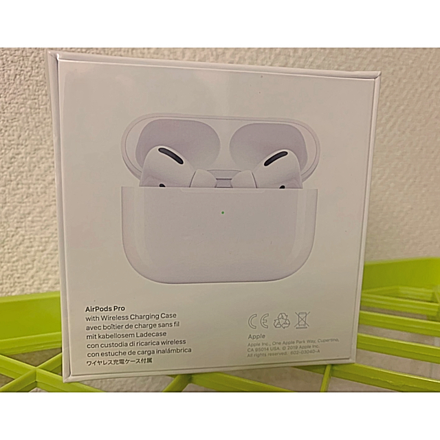 新品未使用】ワイヤレス対応 AirPods Pro (型番MWP22J/A) 新品未使用】ワイヤレス対応 AirPods Pro (型番MWP22J/A)