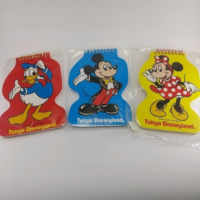 Disney(ディズニー)のメモ帳 インテリア/住まい/日用品の文房具(ノート/メモ帳/ふせん)の商品写真