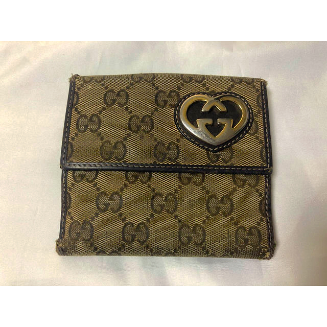 GUCCI - 【GUCCI】折り財布 GG柄✖︎GGハート シリアルナンバー GUCCI - 【GUCCI】折り財布 GG柄✖︎GGハート シリアルナンバー