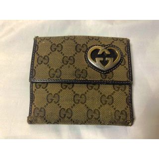 グッチ(Gucci)の【GUCCI】折り財布　GG柄✖︎GGハート　シリアルナンバー有り(財布)