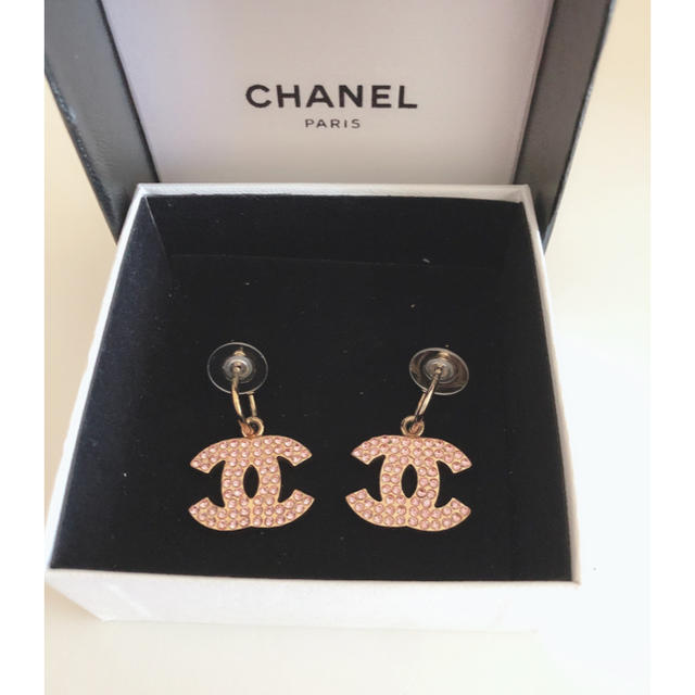 CHANEL ピアス (おまけネックレス付き)ピアス