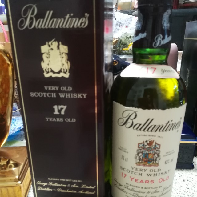 お値下げ　Ballantine's 17年　スコッチウイスキー