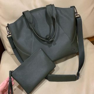 【未使用】Lululemon ルルレモン ショルダー バッグ