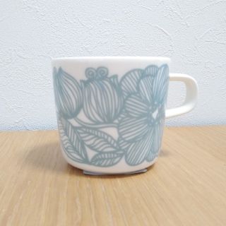 マリメッコ(marimekko)の新品未使用　マリメッコ　クルイェンポルヴィ　マグカップ　1つ(グラス/カップ)