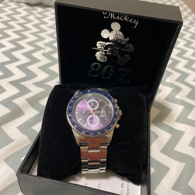Disney(ディズニー)のミッキー腕時計　スワロフスキー メンズの時計(腕時計(アナログ))の商品写真