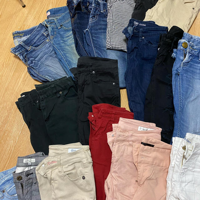 moussy(マウジー)のMOUSSY、SLY、GAP、YEVS、ノーブランドJEANS レディースのパンツ(デニム/ジーンズ)の商品写真