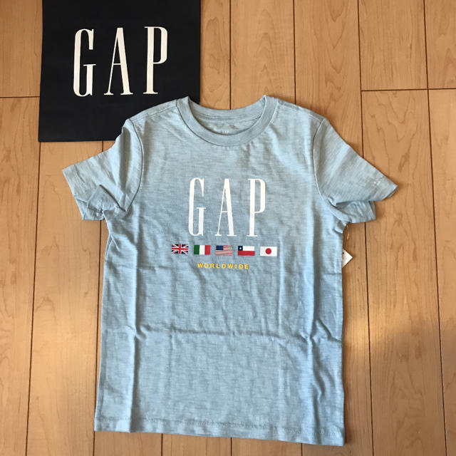 GAP Kids ラスト1点！新品☆ 110cm gap Tシャツ ロゴ 国旗 水色の通販 by KOO's shop｜ギャップキッズならラクマ