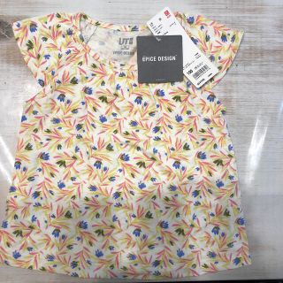 ユニクロ(UNIQLO)の花柄Tシャツ　100(Tシャツ/カットソー)