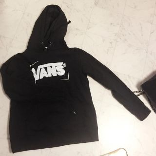 ヴァンズ(VANS)のVANS(パーカー)