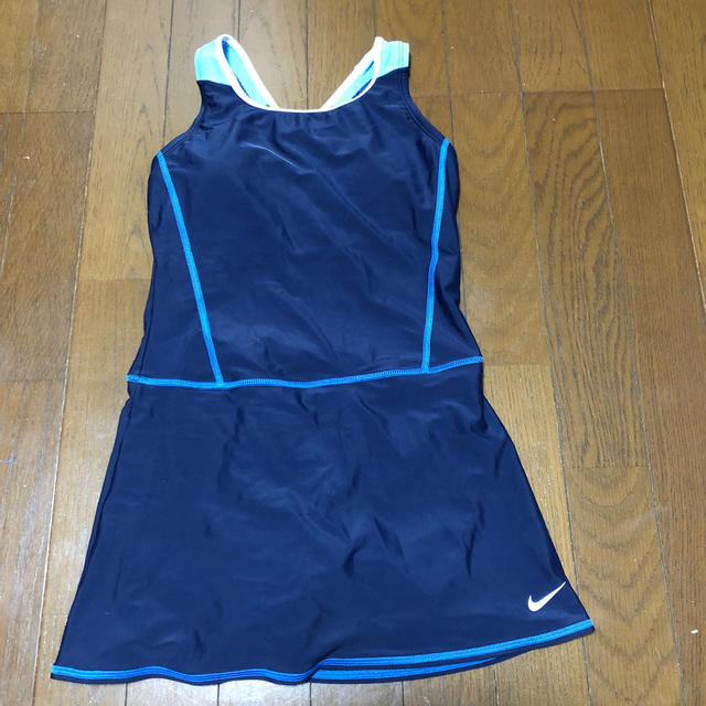 NIKE(ナイキ)の女子水着　170  NIKE キッズ/ベビー/マタニティのキッズ服女の子用(90cm~)(水着)の商品写真