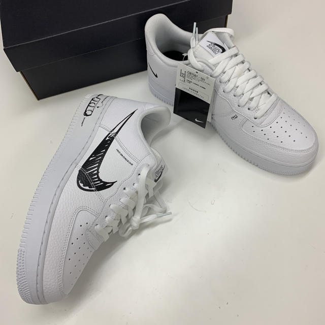 新品 NIKE AIR FORCE 1 LV8 UTILITY スケッチ　ナイキ