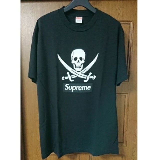 07 Supreme x Neighborhood Skull Box Tee