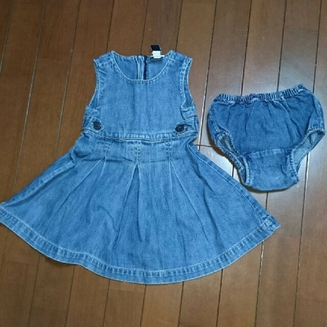 babyGAP(ベビーギャップ)の中古 GAP デニム ワンピース ブルマ パンツ セット ジャンスカ  キッズ/ベビー/マタニティのキッズ服女の子用(90cm~)(ワンピース)の商品写真