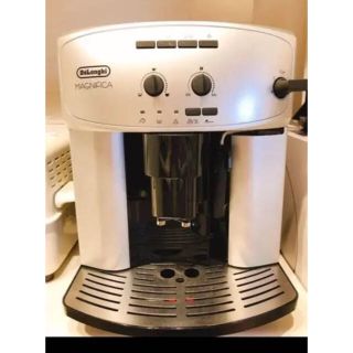 デロンギ(DeLonghi)のエスプレッソマシン デロンギ マグニフィカ(エスプレッソマシン)