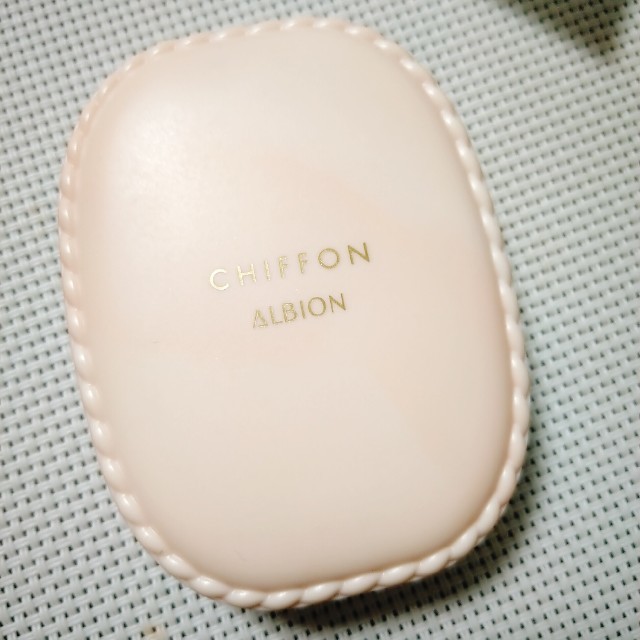 ALBION(アルビオン)の Albion CHIFFON  #050 コスメ/美容のベースメイク/化粧品(ファンデーション)の商品写真