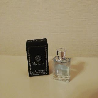 ヴェルサーチ(VERSACE)のヴェルサーチ　香水　ミニボトル(香水(男性用))