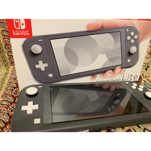 美品  Nintendo Switch Lite グレー