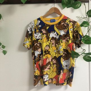 ビジョトヤジュウ(美女と野獣)のディズニー限定　美女と野獣　総柄Tシャツ(Tシャツ/カットソー(半袖/袖なし))