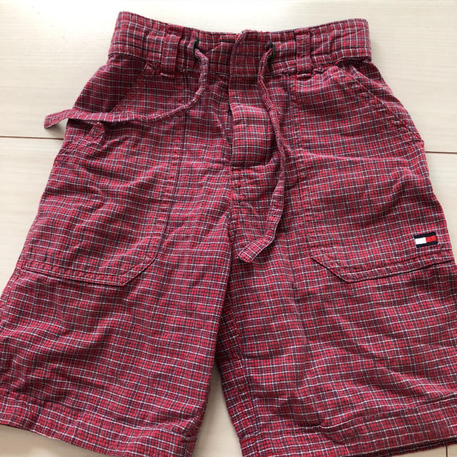 TOMMY HILFIGER(トミーヒルフィガー)のハーフパンツ　キッズ　5歳　チェック柄 キッズ/ベビー/マタニティのキッズ服男の子用(90cm~)(パンツ/スパッツ)の商品写真