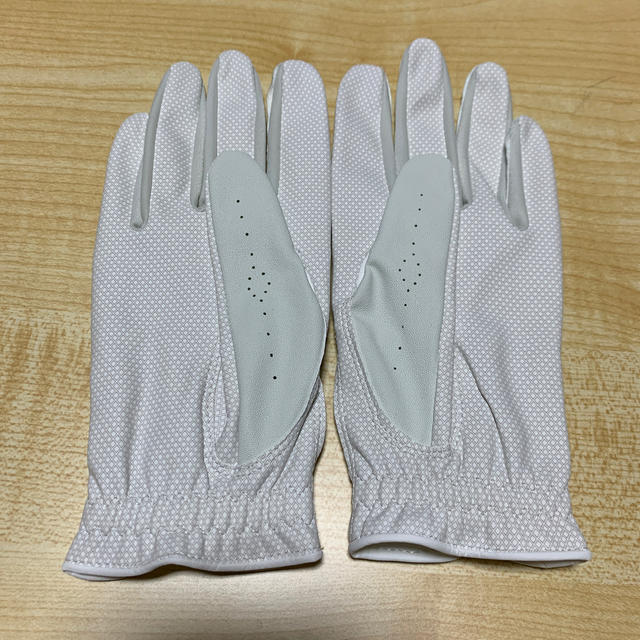 FootJoy(フットジョイ)のフットジョイ新品レディースグローブ スポーツ/アウトドアのゴルフ(その他)の商品写真