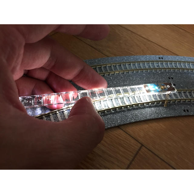 Takara Tomy(タカラトミー)のTOMIX 0733 室内灯ユニット白色LED 10両分 エンタメ/ホビーのおもちゃ/ぬいぐるみ(鉄道模型)の商品写真