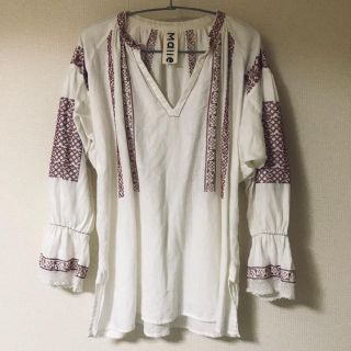 シャンブルドゥシャーム(chambre de charme)のリボン様専用　Malle リネン刺繍ブラウス(シャツ/ブラウス(長袖/七分))