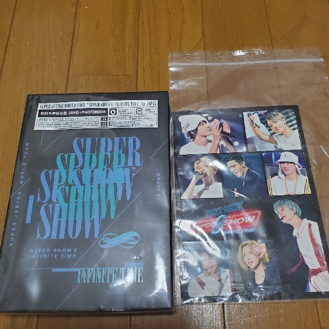 SUPER JUNIOR(スーパージュニア)のSUPER　JUNIOR　WORLD　TOUR　“SUPER　SHOW　8：IN エンタメ/ホビーのDVD/ブルーレイ(ミュージック)の商品写真