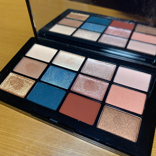 NARS クールクラッシュ　アイシャドーパレット